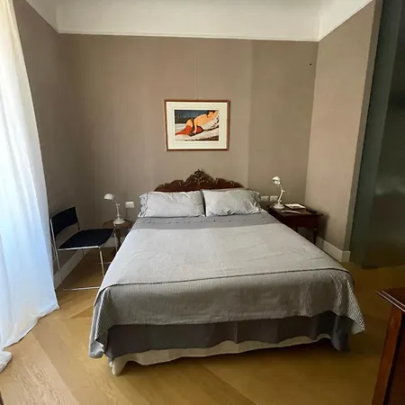 Ciambix Vatican Apartment *